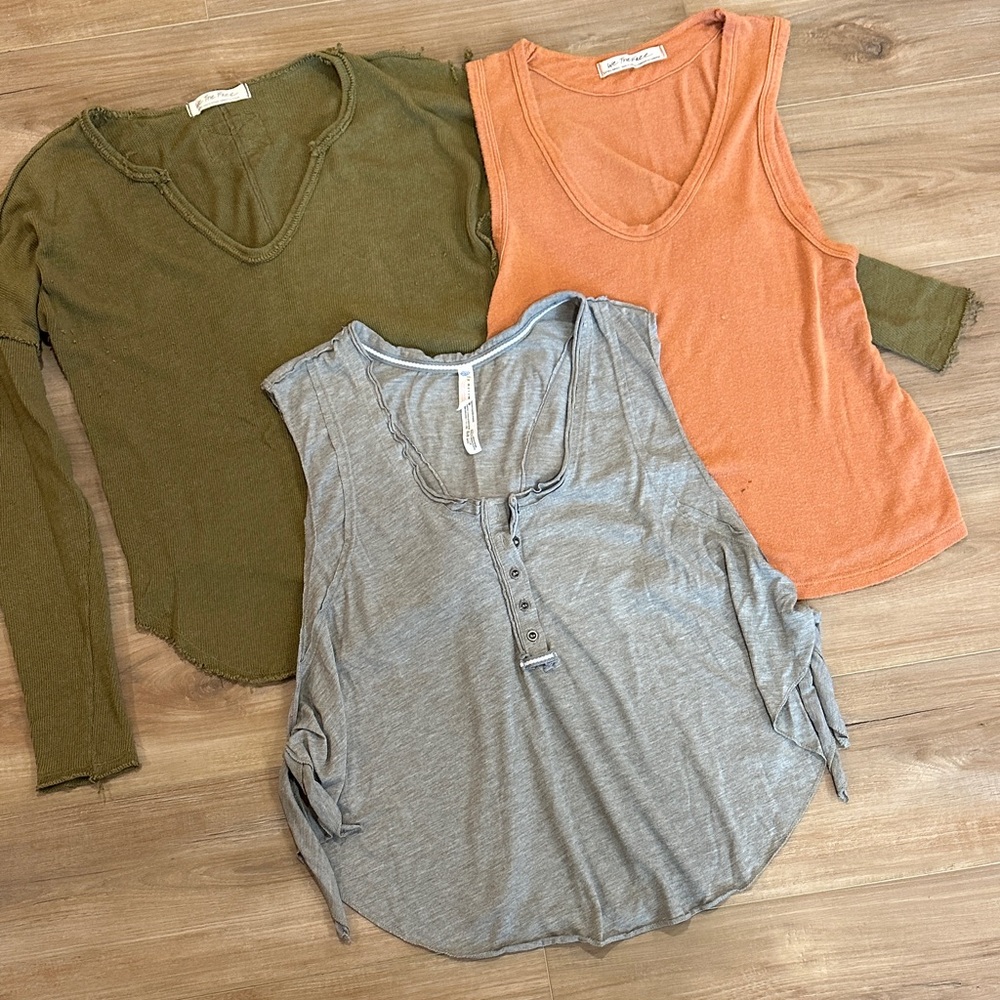 We the free Tops Free People lot Small